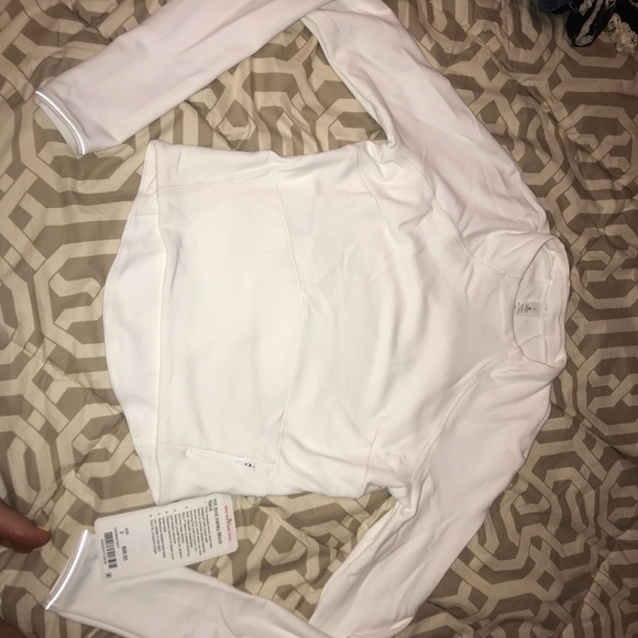 lululemon athletica Tops - Lulu lemon Cropped Long Sleeve